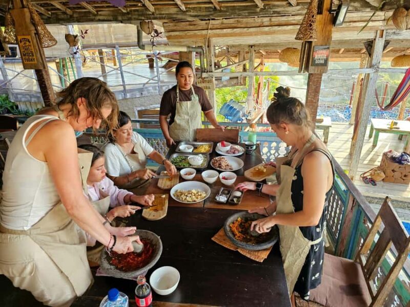 Bali (Lovina): Balinese Cooking Class with Local Ingredients - Good To Know