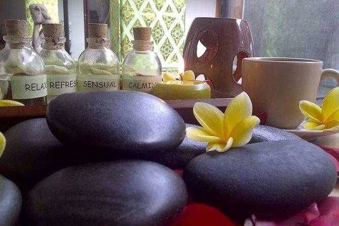 Bali Luxury Body Massage in Lluvia Spa - Services Offered