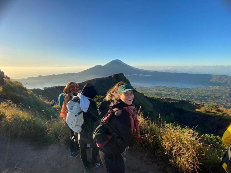 Bali : Maunt Batur Hiking With With a Local Balinese Guide - Activity Overview