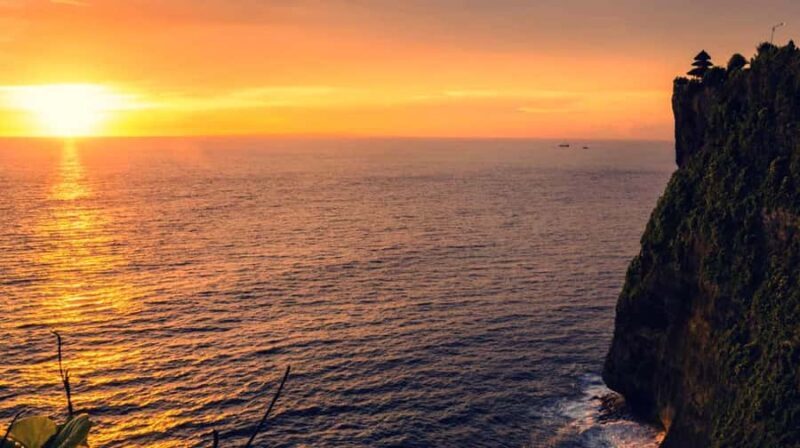 Bali: Monkey Forest, Tegalalang, Uluwatu & Kecak Dance Tour - What’s Included & What’s Not