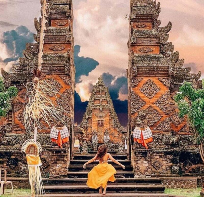 Bali: Monkey River, Tegenungan Waterfall and batuan temple - Practical Details and Tips