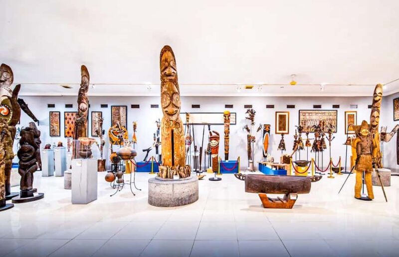 Bali: Monumental Grace, Art Reflection and Hidden Calm Shore - Practicalities and Tips