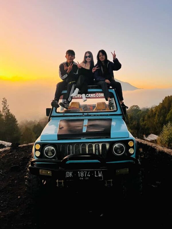 Bali: Mount batur jeep sunrise & natural hot springs - Transportation, Duration, and Group Size