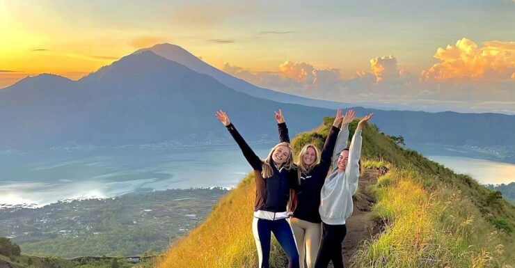 Bali: Mount Batur Sunrise Guided With Transport - Tour Duration and Booking Information