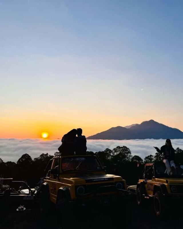 Bali: Mount Batur Sunrise Jeep Tour with Pickup and drop off - A Closer Look at the Experience
