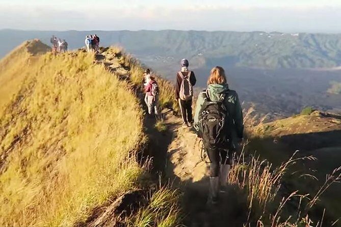 Bali Mount Batur Sunrise Trekking with Breakfast on Top - Authentic Experiences and Highlights