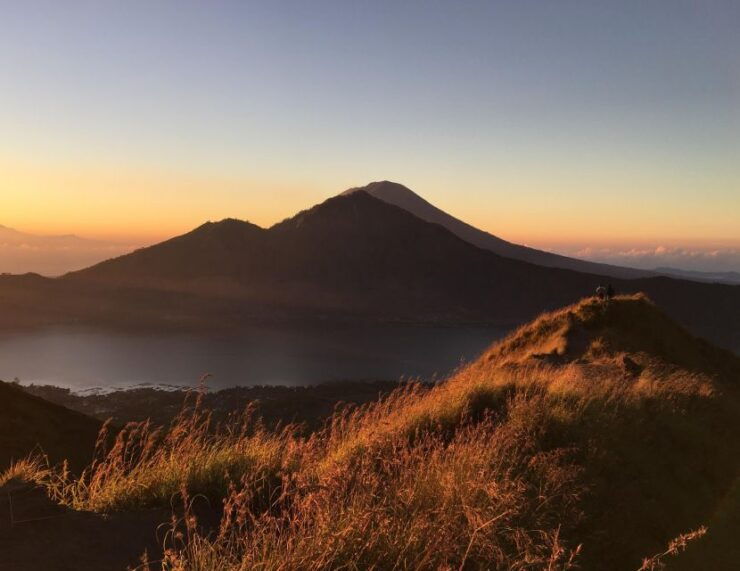 Bali: Mount Batur Trekking and Hot Spring Tour - Panoramic Views of Mount Batur