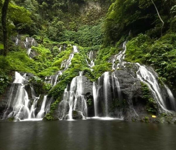 Bali :Munduk Hidden Best Watertfalls & Traditional Canoing - Common Questions
