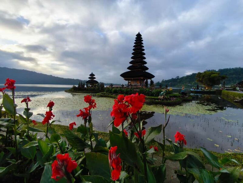 Bali: North Bali Tour With Yeh Hoo Waterfall - Good To Know