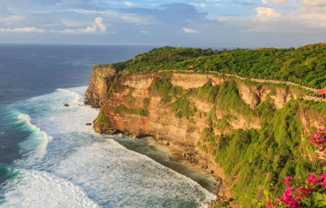 Bali: Nusa Dua Beach, Ulu Temple and Kecak Fire Dance - Delicious Seafood Dinner at Jimbaran