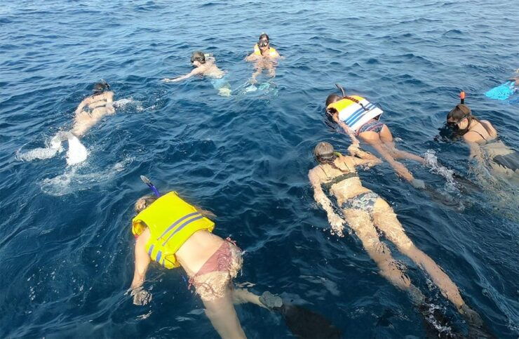 Bali: Nusa Penida Snorkeling Tour With Hotel Transfers - Itinerary and Key Locations