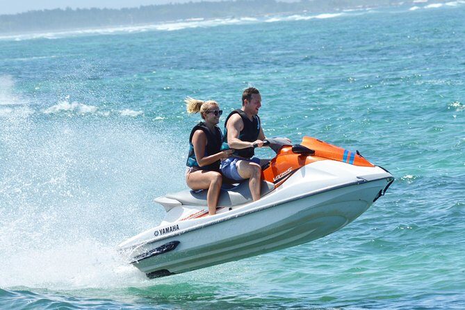 Bali Parasailing Adventure - The Authentic Experience & Tips