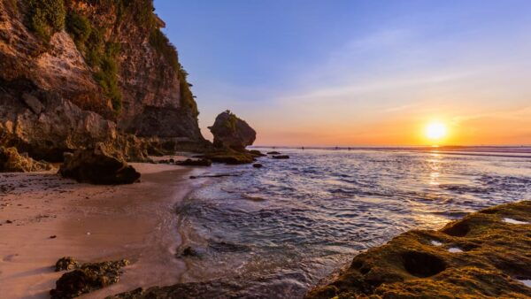 Bali: Parasailing, Jet Ski & Uluwatu Tour With Kecak Dance - Important Information