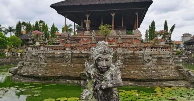 Bali: Penglipuran Village Combined Sacred Bali Temple Tour - Cultural Immersion in Penglipuran Village