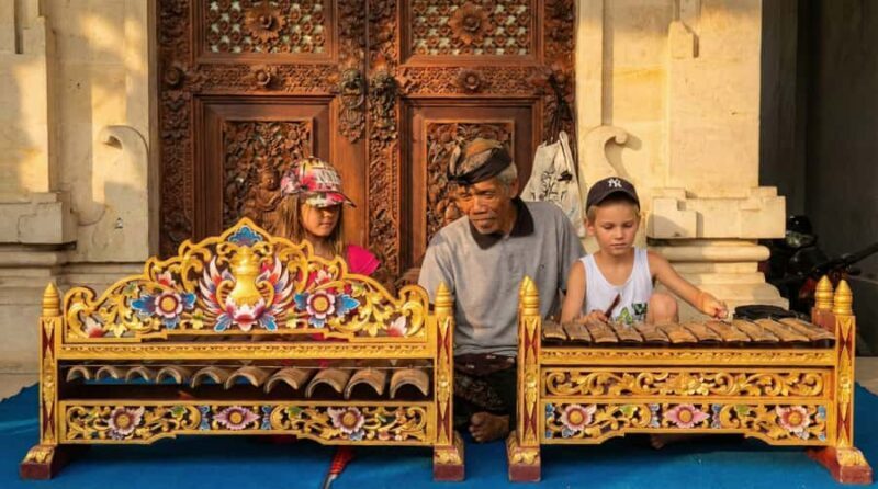 Bali: Pinge Village Tour: School Visit, Cooking Class, Lunch - Learning to Cook Balinese Dishes