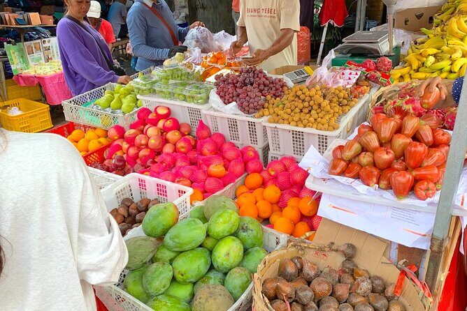 Bali: Private Evening Walking Tour with Culinary Experience - The Sum Up