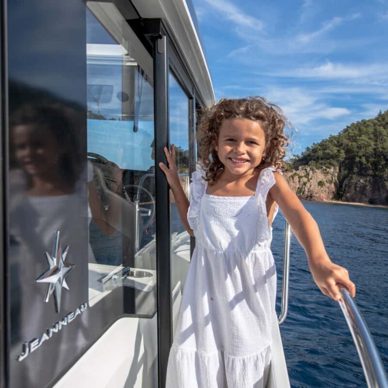 Bali: Private Sunset Yacht for Party & Birthday w/ Champagne - FAQ