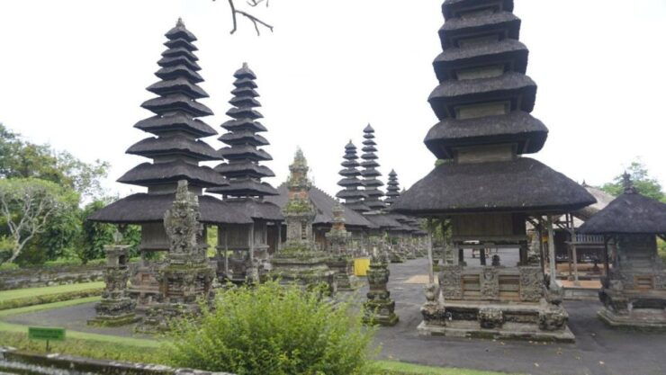 Bali Private Tour Best Waterfall With Tanah Lot Temple - Good To Know