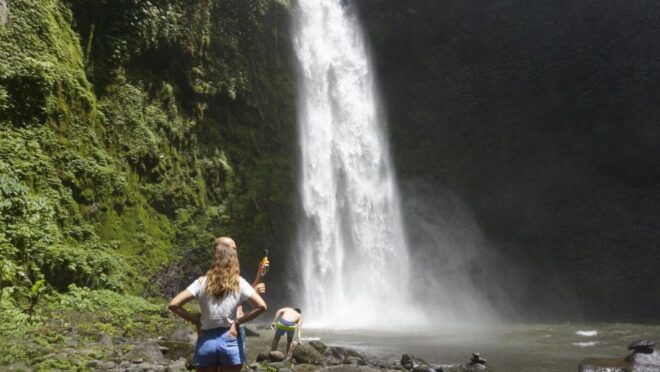 Bali Private Tour Best Waterfall With Tanah Lot Temple - Tour Highlights and Inclusions