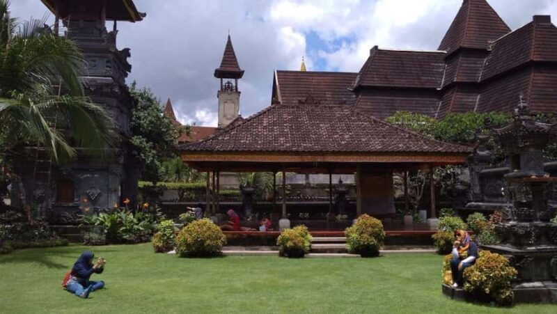 Bali: Private Tour Customised Uluwatu With Kecak Dance - FAQ: Practical Questions About the Tour