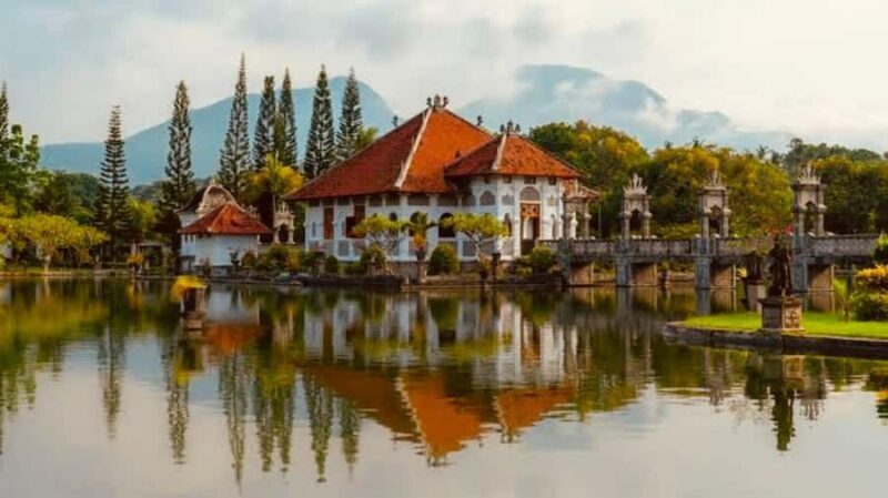 Bali: Private Tour to Lempuyang Temple, Tirta Gangga, and - Good To Know