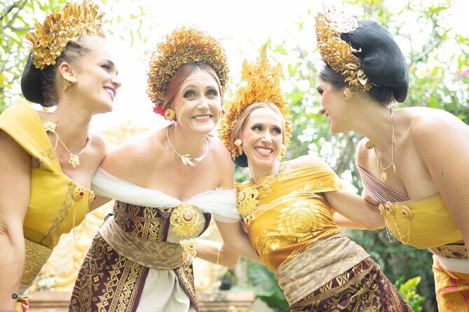 Bali Profesional Photoshoot with Traditional Dress - FAQ