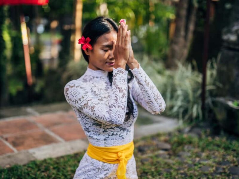 Bali: Professional photoshoot at Pengelipuran bamboo forest. - FAQ