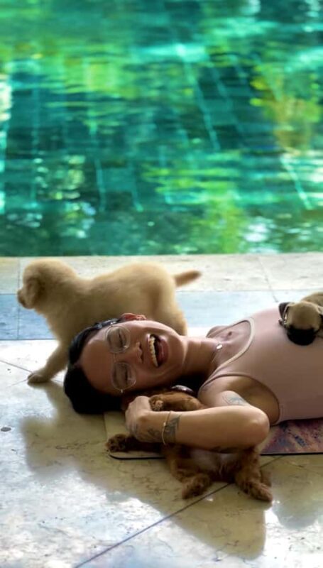 Bali: Puppy Yoga Class - Rescue Puppies & Refreshing Drinks - What to Expect During the Session