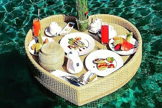 Bali Romantic Floating Breakfast - Jungle Swing - Monkey Forest - Ubud Art Shop. - Adventure at the Jungle Swing