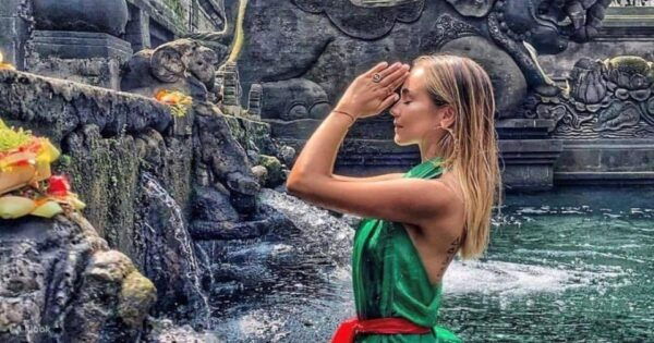 Bali: Sacred Temples and Sunset Private Tour - Tips for a Memorable Visit
