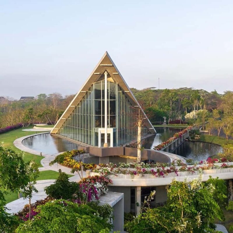 Bali: SAKA Museum, GWK, and Kecak Dance Day Tour - Good To Know