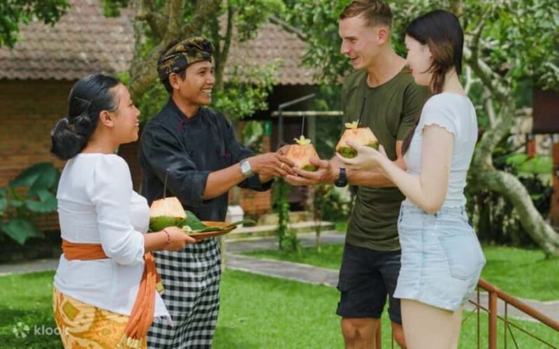 Bali: Sanur Making Gebogan offering Fruit Balinese Class - The Experience in Practice: Pros and Cons