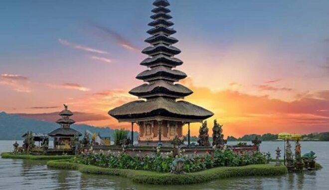 Bali: Sekumpul Waterfall, Twin Lakes, and Ulun Danu Tour - What to Bring