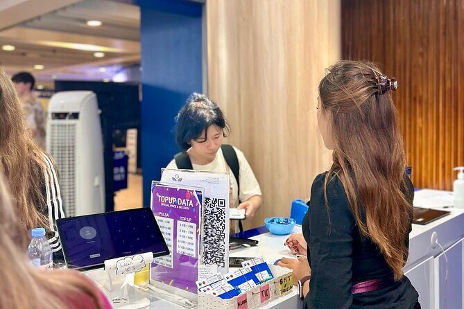 Bali SIM Card and eSIM Collect at Airport on Arrival - Who Should Book This?