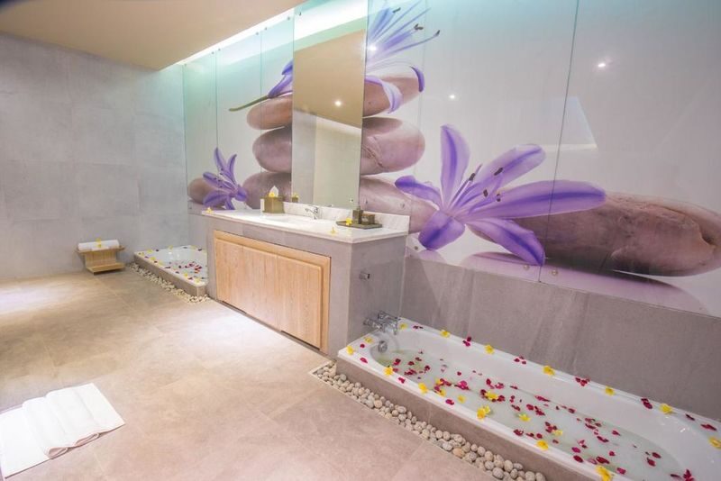 Bali Spa Treatment at Hua Spa Jimbaran - A sensible final stop before the airport