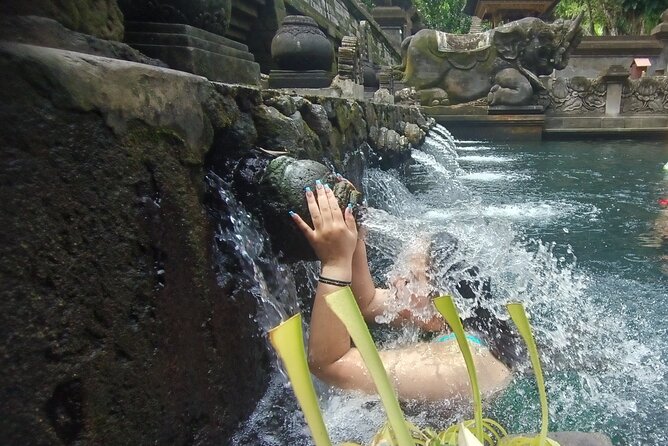 Bali: Spiritual Shamanic-Palm Reading, Temple Healing Tour - Shamanic-Palm Reading Experience