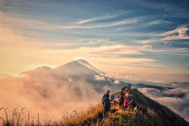 Bali: Sunrise Mount Batur Guided Hike with Breakfast - Transportation and Group Size