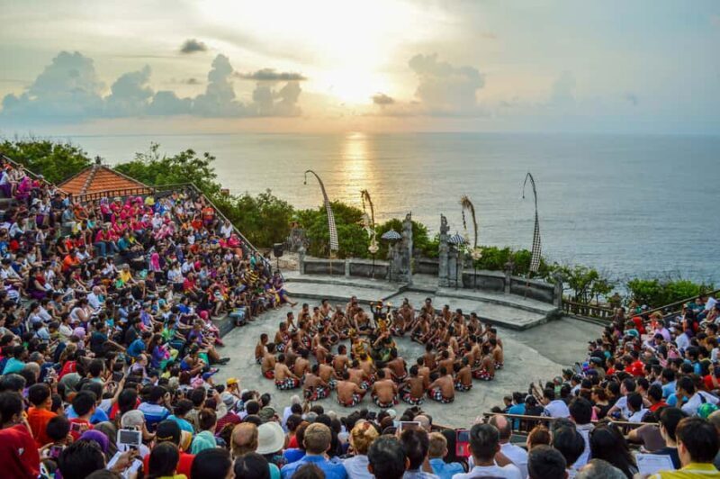 Bali Sunset: Uluwatu Temple, Kecak Dance and Jimbaran Bay - Bali Sunset: Uluwatu Temple, Kecak Dance and Jimbaran Bay