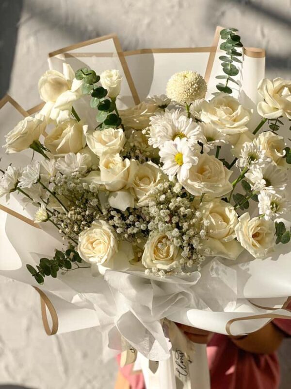 Bali: Surprise Gift Hand Bouquet for Your Loved Ones - Delivery Areas and Logistics