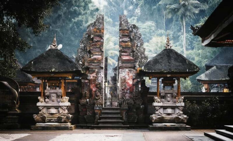 Bali: Tampaksiring Temples and Coffee Plantation Tour - Discovering Tampaksiring: A Journey into Balis Sacred Heart