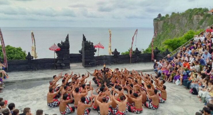 Bali : Tanah Lot Temple, Padang-padang Beach, Kecak Dance - Tanah Lot Temple Overview