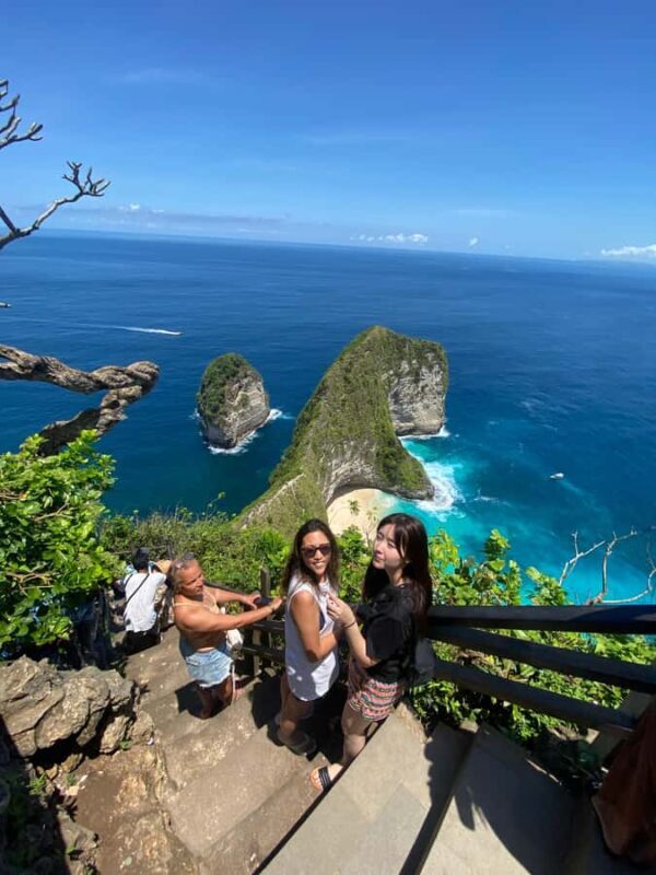 Bali: tembeling beach and forest, kelingking beach broken - A Deep Dive into Bali’s Highlights