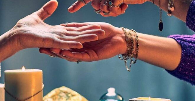 Bali: Temple Visit With Palm Reader & Fortune Telling Option - Full Description