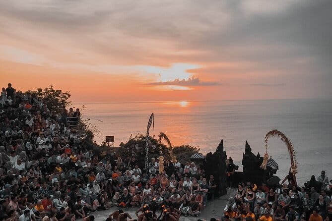 Bali: The Best Uluwatu Sunset, Kecak Dance and Dinner in Jimbaran - Practical Details and What to Expect