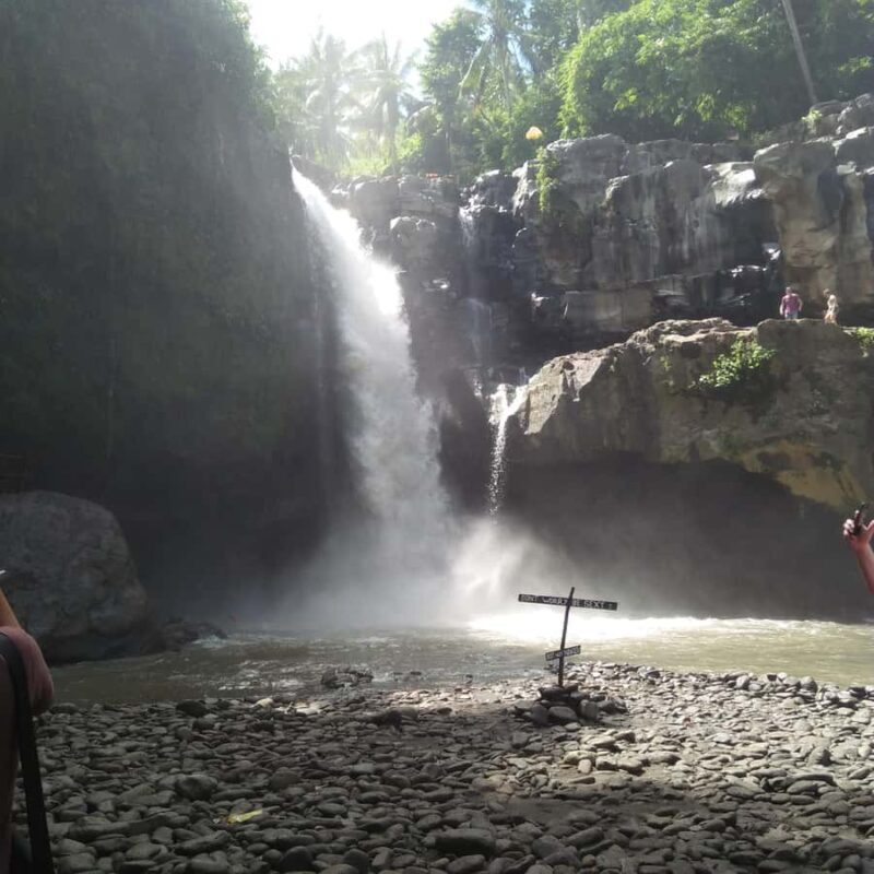 Bali: Tibumana, Tukad Cepung, Kanto Lampo, & Tegenungan Tour - An In-Depth Look at the Bali Waterfalls Tour
