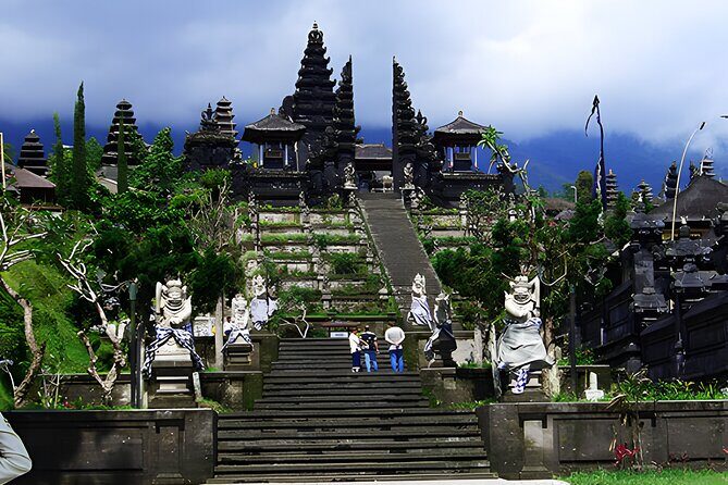 Bali Tour: Besakih Temple and The Gate of Heaven Tour - Exploring Bali’s Sacred and Spectacular East: A Detailed Review of the Besakih Temple and Gates of Heaven Tour