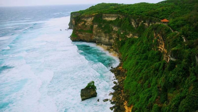 Bali: Turtle Conservation, GWK, Melasti Beach & Uluwatu - Good To Know