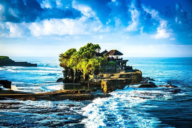 Bali Twins Sea Temple: TANAH LOT AND ULUWATU TEMPLE SUNSET - Practical Details and Tips