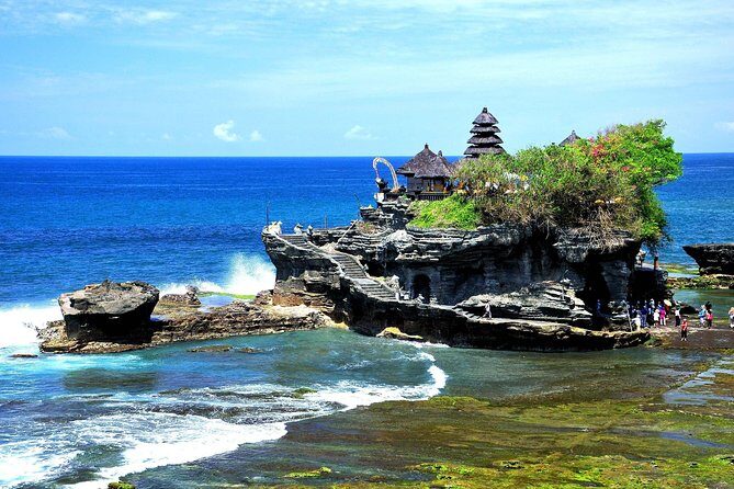 Bali Twins Sea Temple: TANAH LOT AND ULUWATU TEMPLE SUNSET - Good To Know  