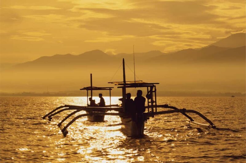 Bali: Ulun Danu Temple, Gitgit Waterfall & Lovina Beach Tour - A Detailed Look at the North Bali Tour